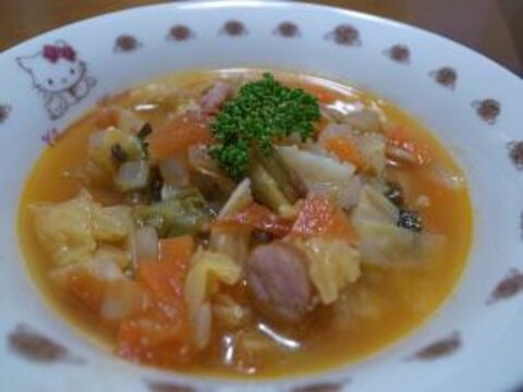 野菜たっぷり食べちゃう☆ミネストローネ